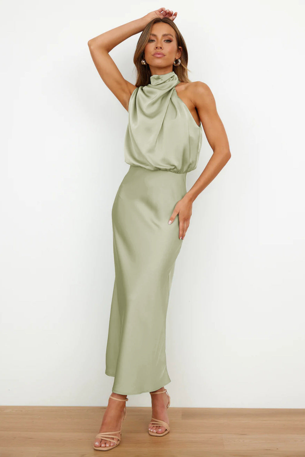 Bryllupsgjestekjole – Chic Satin Halter