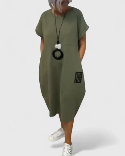 Thalyssiah | Chic Midi Kjole for Enhver Anledning