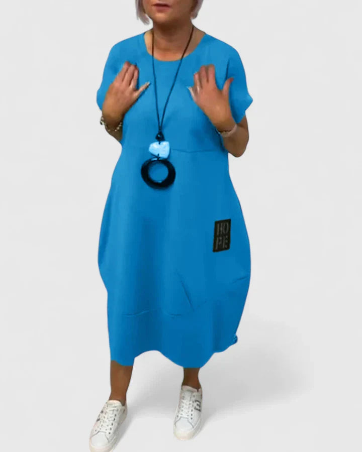 Thalyssiah | Chic Midi Kjole for Enhver Anledning