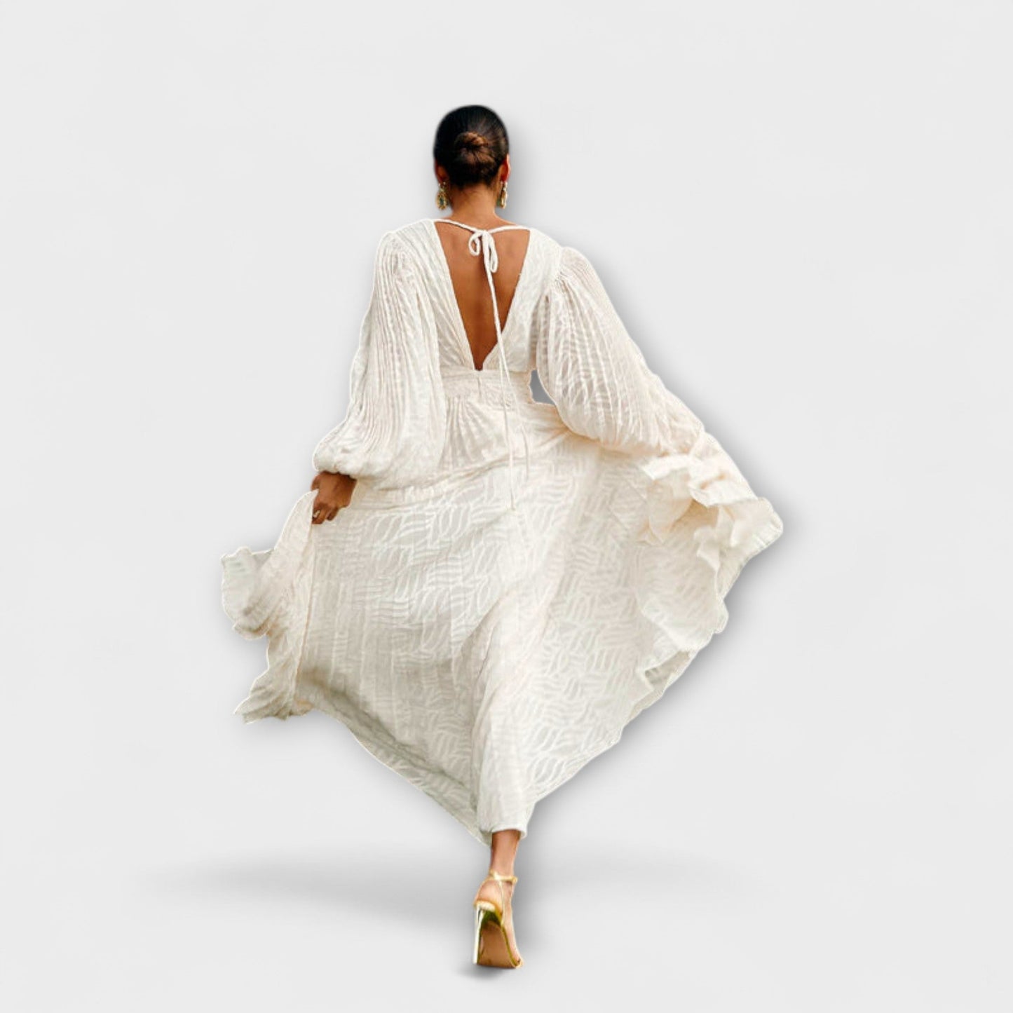 Elsa Cream Maxi Kjole – Ideell for Sommerarrangementer