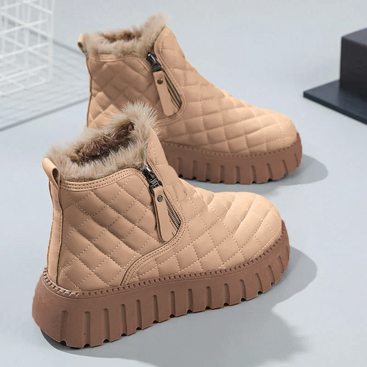 Chic Rutete Ankelstøvler for Stilige Utflukter