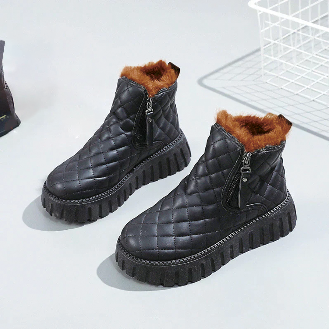 Chic Rutete Ankelstøvler for Stilige Utflukter