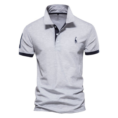 Herres klassiske kortermede polo – Sommerens stilfavoritt