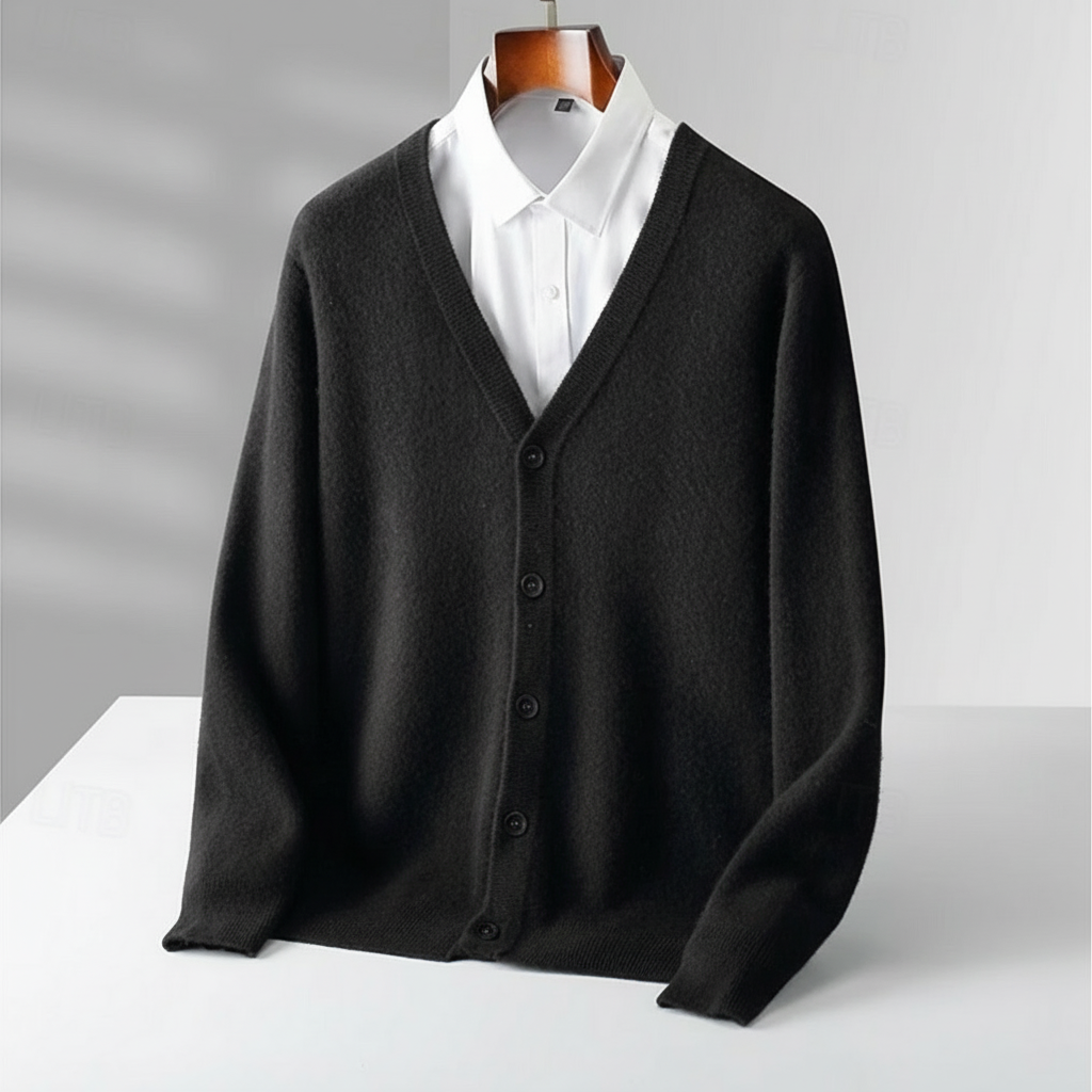 Men’s Classic V-Neck Cardigan for Year-Round Wear
