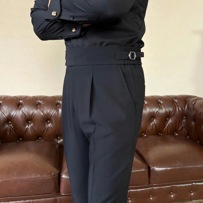 Herrepleddbukser med sidejusteringer for stilige anledninger