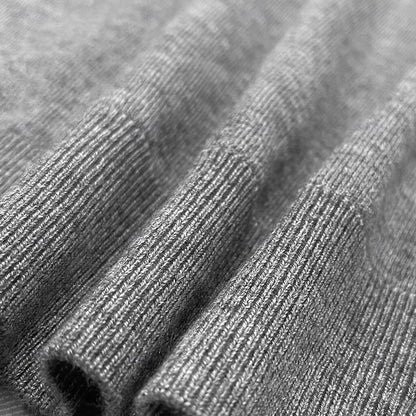 Herre V-hals Strikket Vest – Ideell for Stilfull Lagdeling