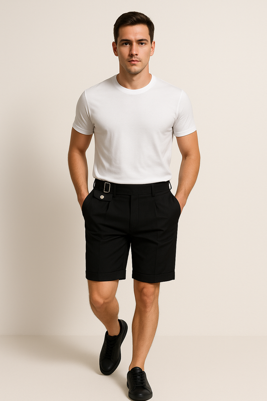 Chic Plisserte Shorts med Side Spenner for Stilfull Bruk