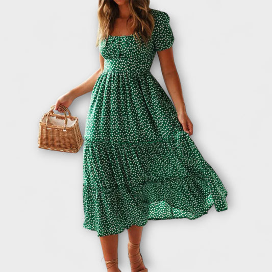 Chic blomstrete puffermakserkjole for arrangementer