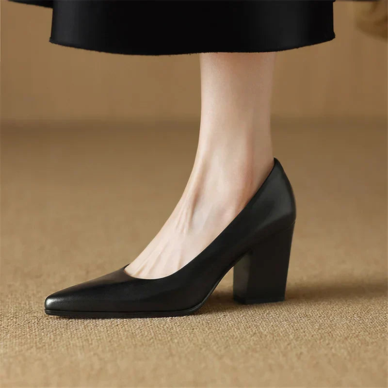Chic Verona Pumps for Special Occasions