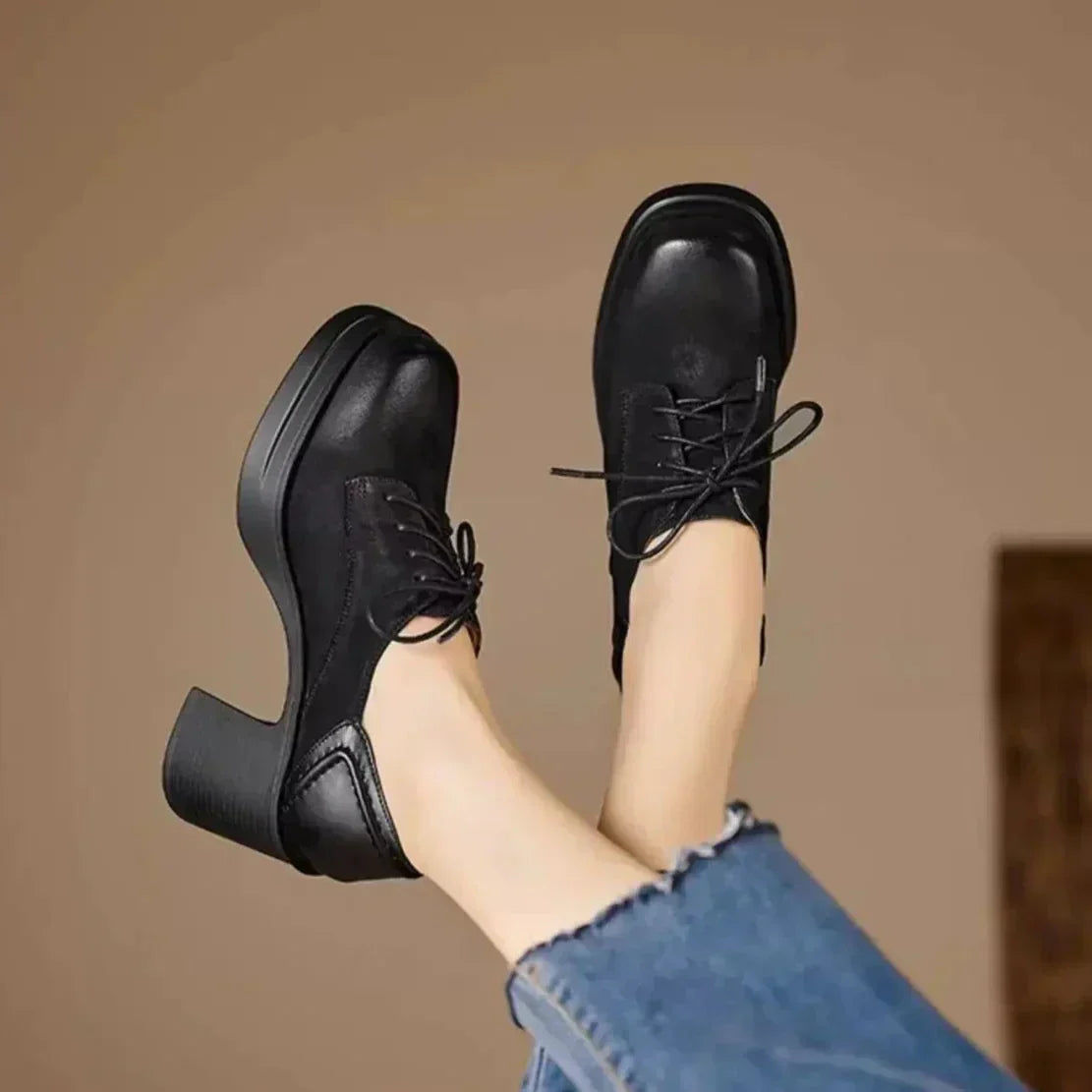 Klassiske Margot Pumps for Chic Anledninger