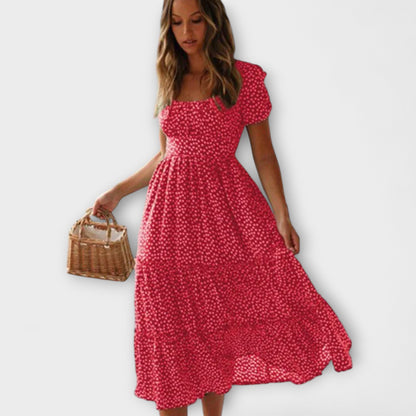 Chic blomstrete puffermakserkjole for arrangementer