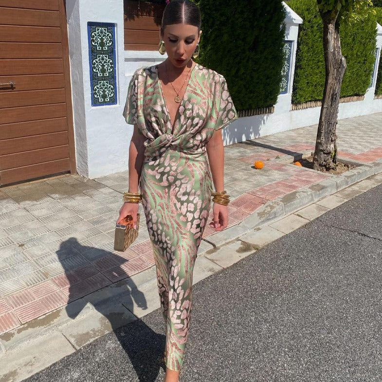 Bryllupsgjestekjole i silke