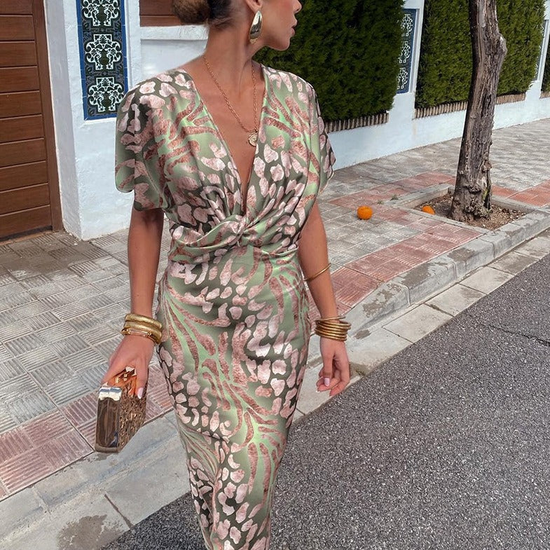 Bryllupsgjestekjole i silke