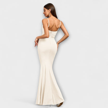 Chic Ruffle Kjole for Spesielle Anledninger