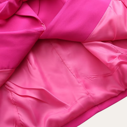 Chic kvinnelig blazer og vide bukser sett for stilige anledninger