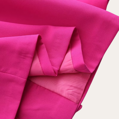 Chic kvinnelig blazer og vide bukser sett for stilige anledninger