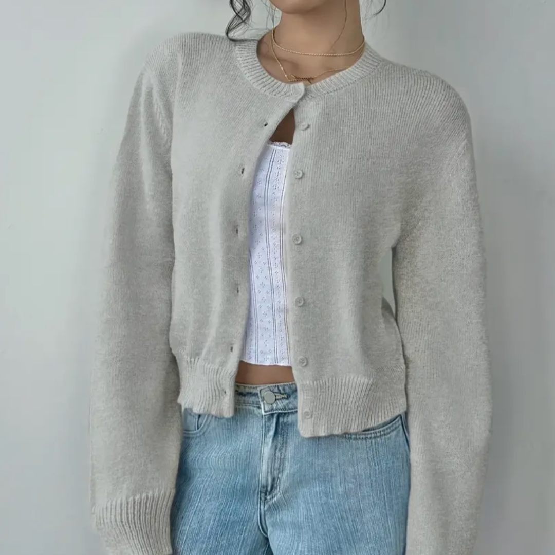 Chic Cropped Knapp Cardigan – Koselig Strikk for Hverdagsstil