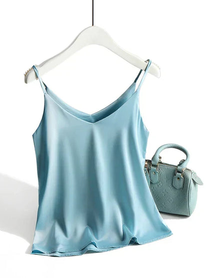 Chic Satin Cami Top for Utekvelder