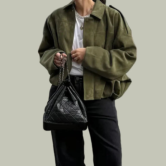 Kvinnes Oversized Faux Suede Jakke for Chic Stil