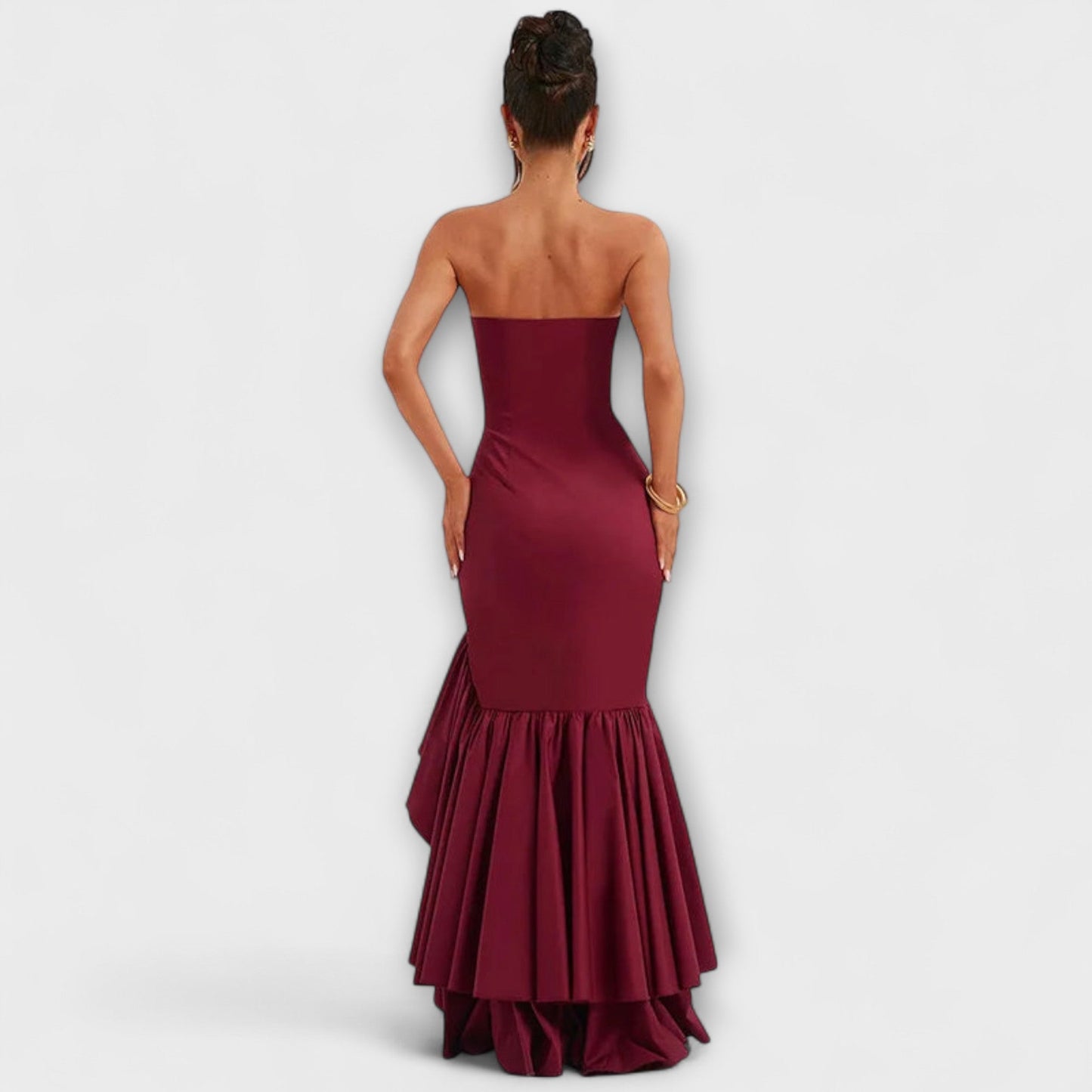 Zuri Off-Shoulder Maxi Kjole for Chic Arrangementer