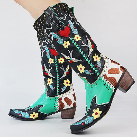 Claire | Stilige Kvinners Broderte Cowboy Boots for Enhver Anledning