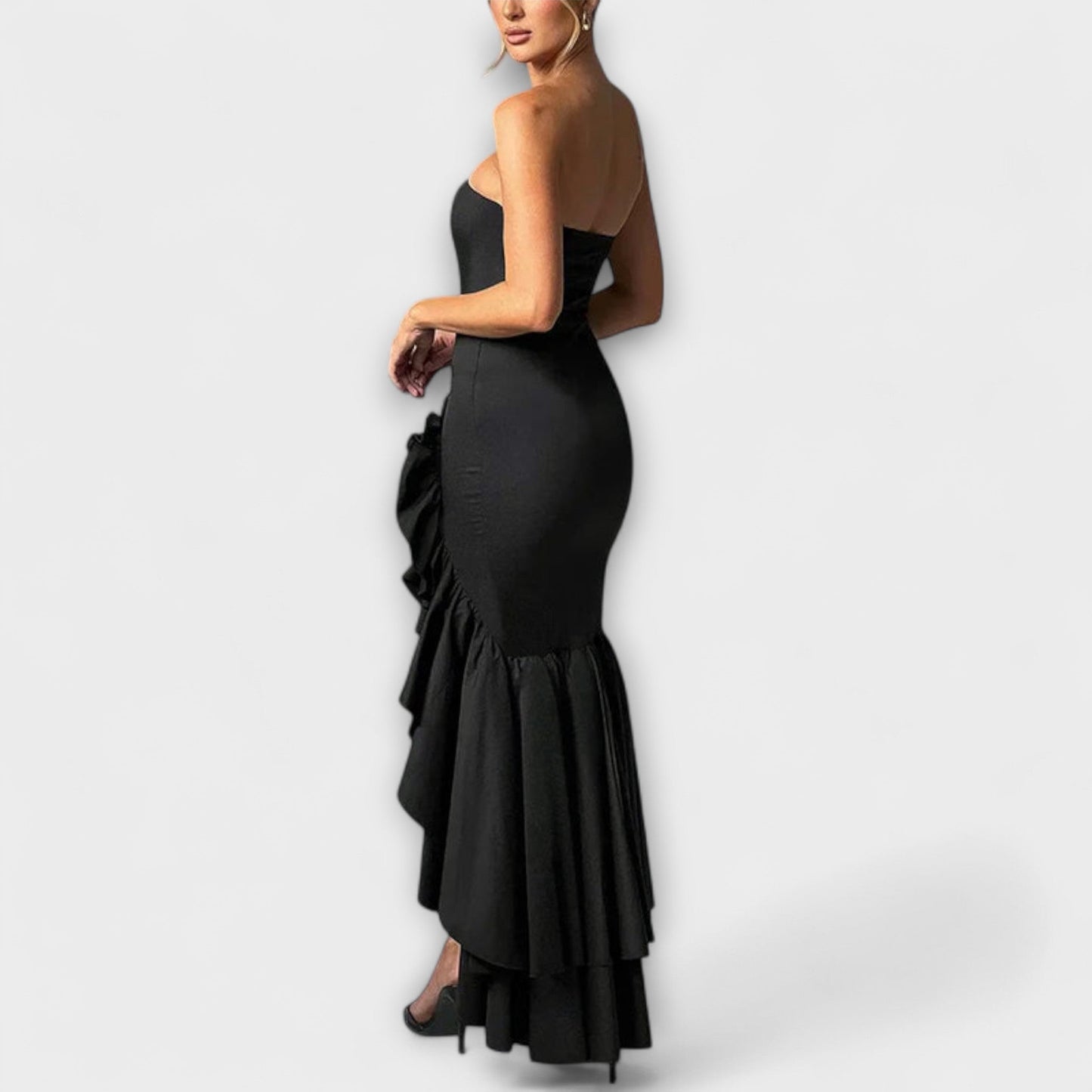 Zuri Off-Shoulder Maxi Kjole for Chic Arrangementer